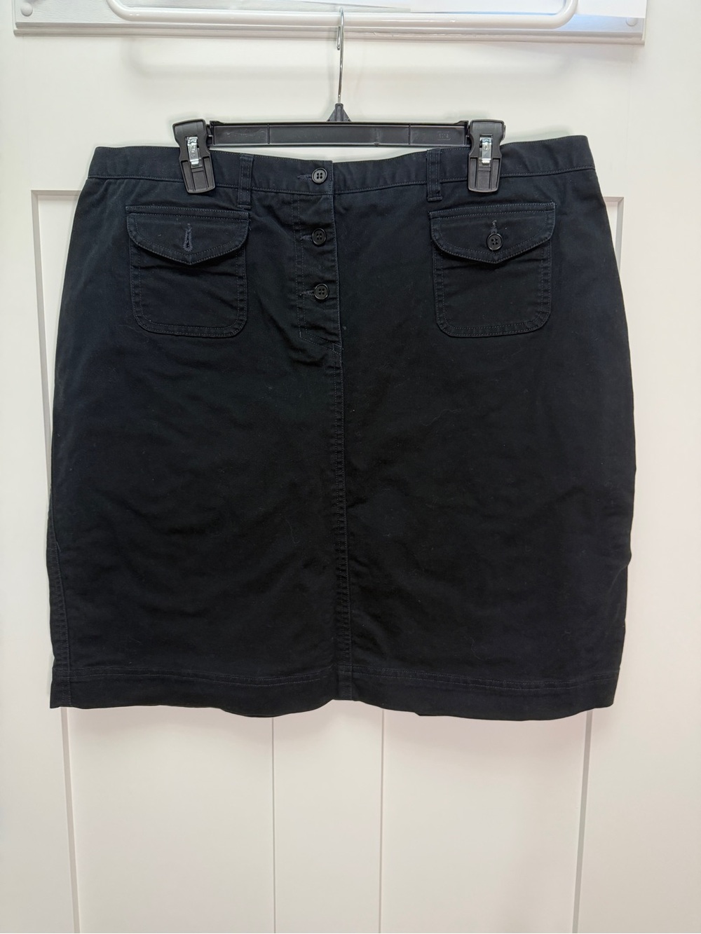 Jones New York Black Button-Front Women's Skirt